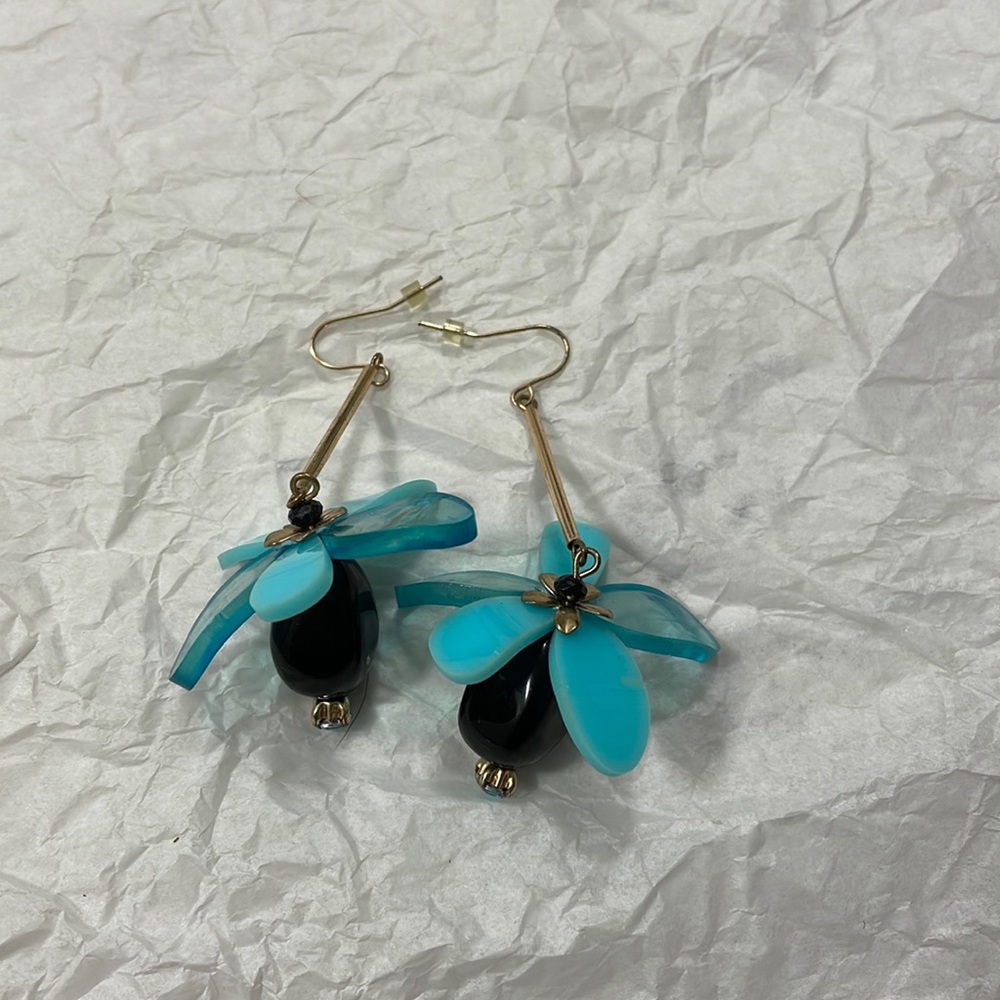 Artsy earrings